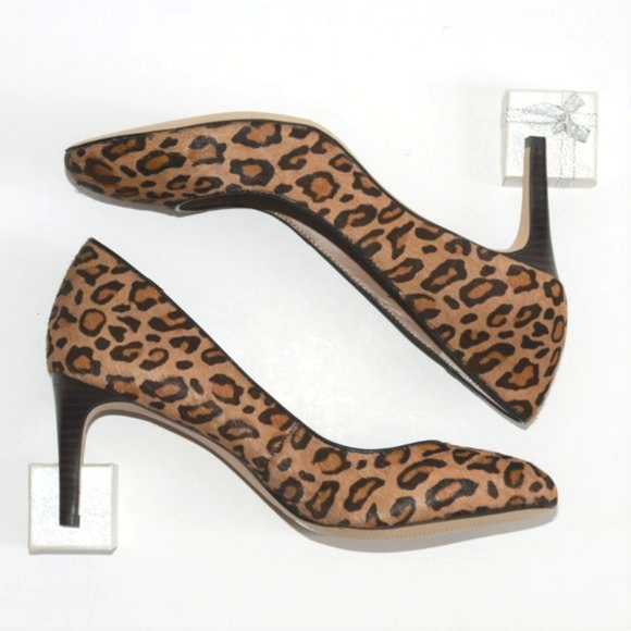 NWOT / NWOB Size 6.5 Banana Republic "Ivonne" Leopard Print-Dyed Calf Hair Pumps - Picture 6 of 15